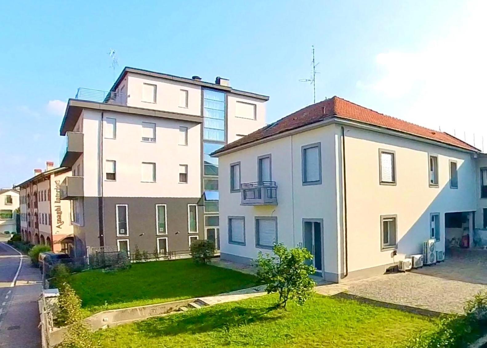 Villa Manzoni Meda エクステリア 写真